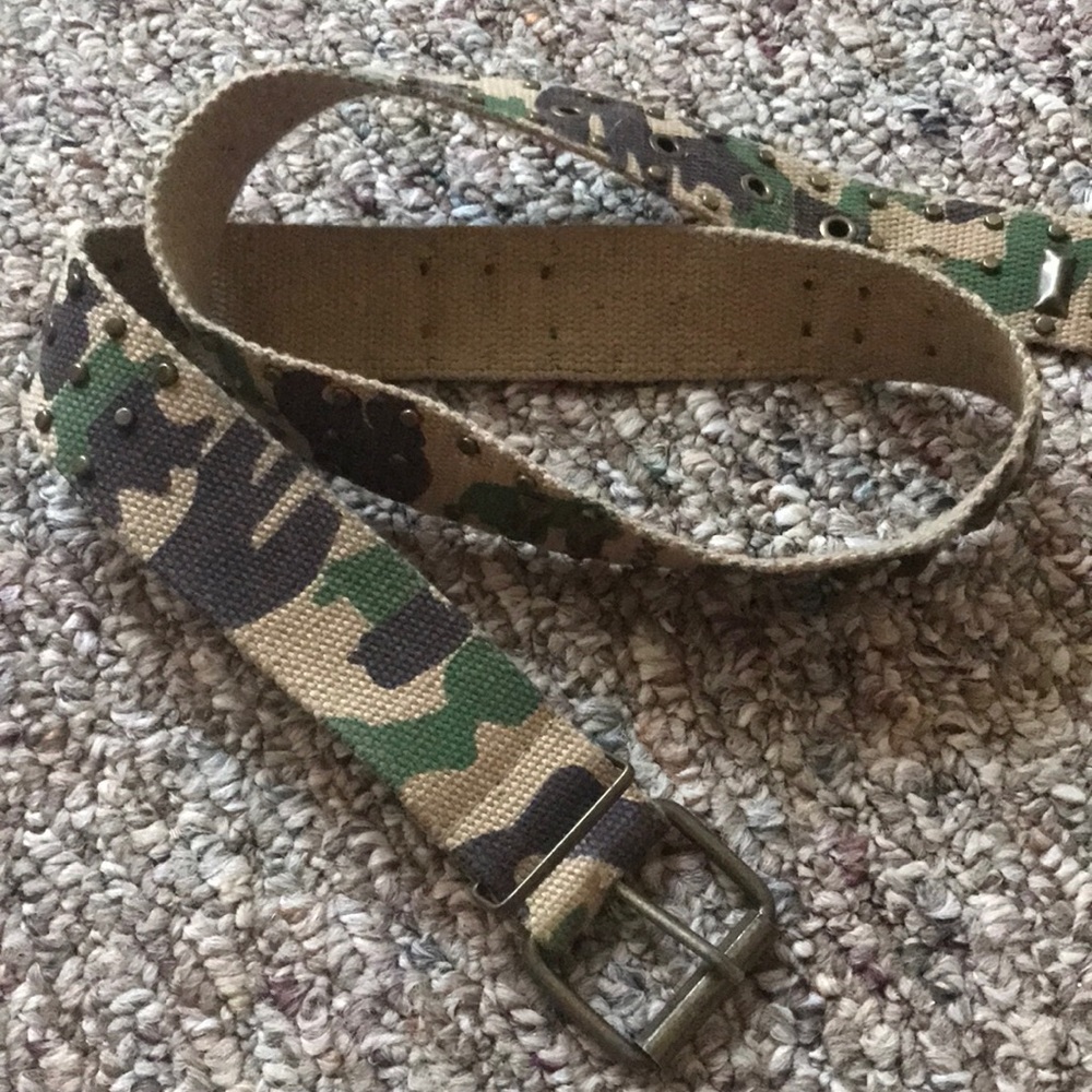 Camo studded belt